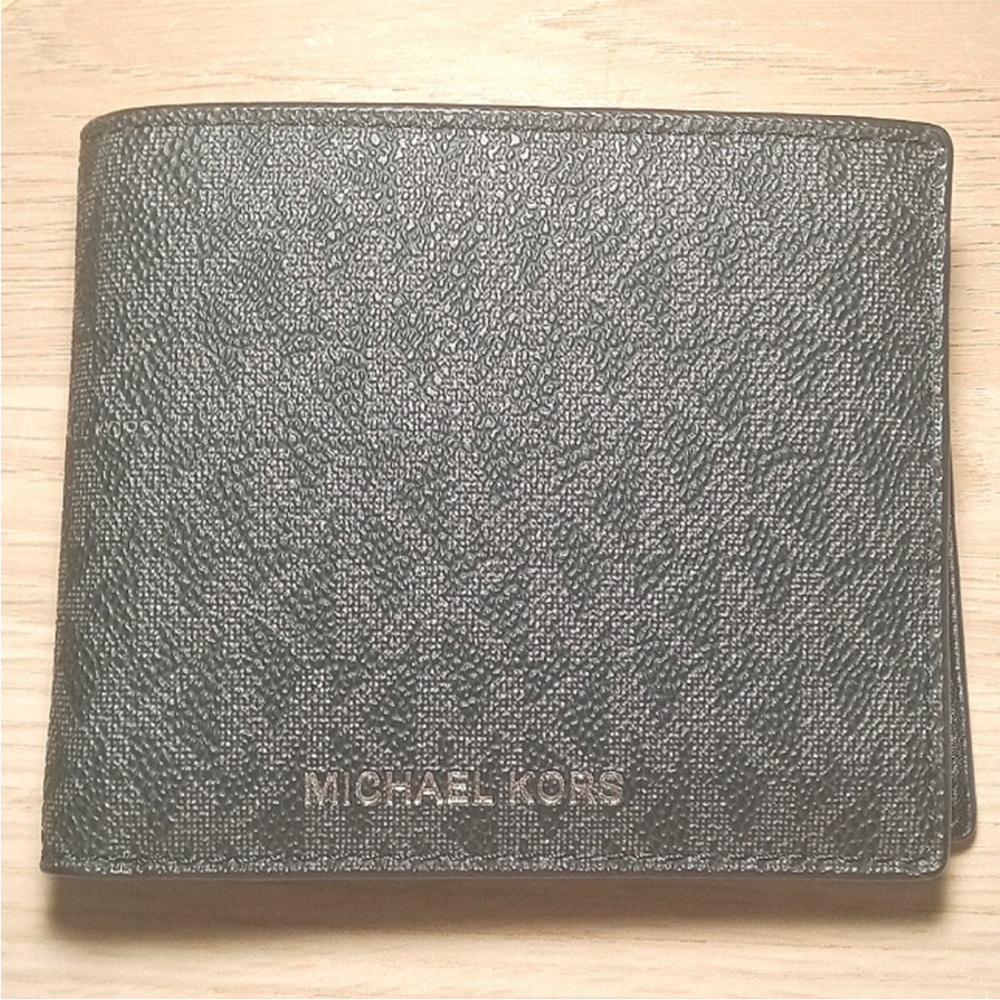 Michael Kors Cooper Men’s Wallet with coin slot, Brand New with tag